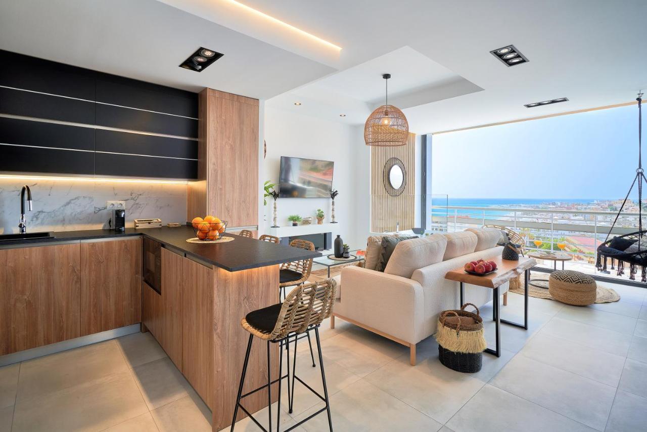 Pura Vida Luxury Apartment With Jacuzzi Torremolinos Exterior photo