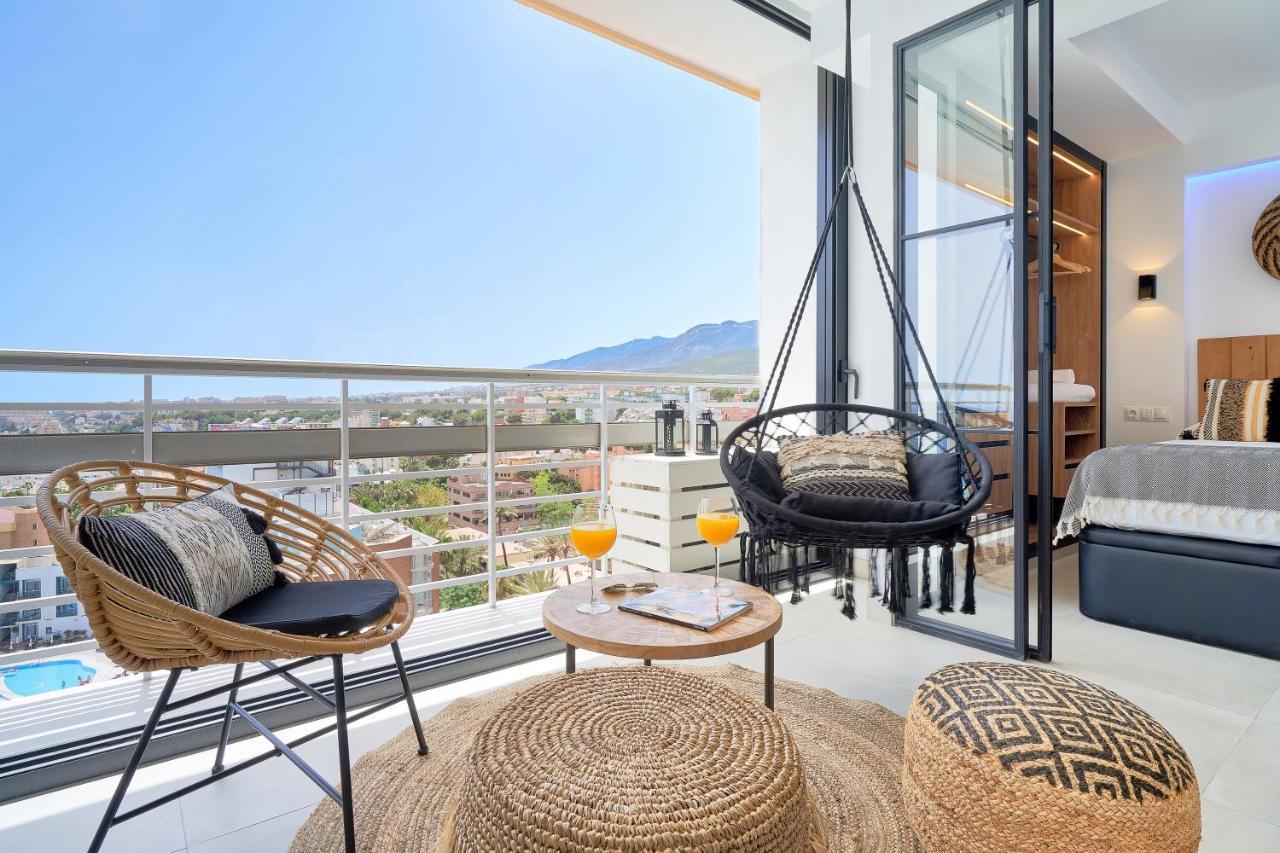 Pura Vida Luxury Apartment With Jacuzzi Torremolinos Exterior photo